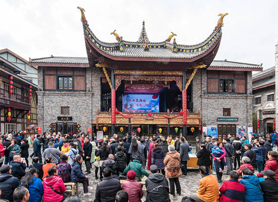 五一去武汉,有什么好吃的好玩的地方吗