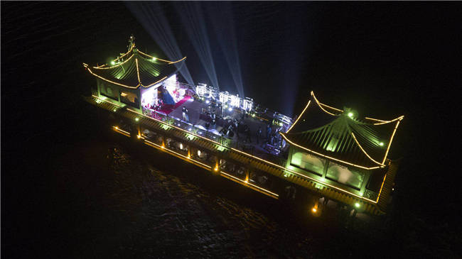 府赣江游轮夜宴惊艳赣江-房产新闻-南昌手机搜