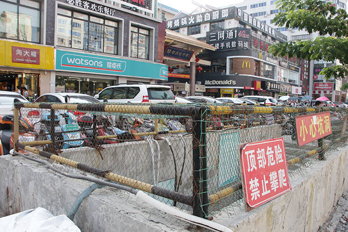 中央大道，是三亚解放路的荣耀还是伤疤?