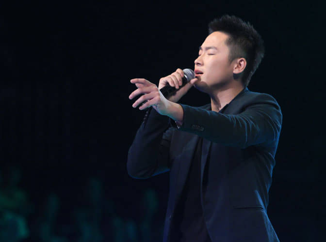 好声音梁博盲选视频曝光 家居照揭黑马长成路