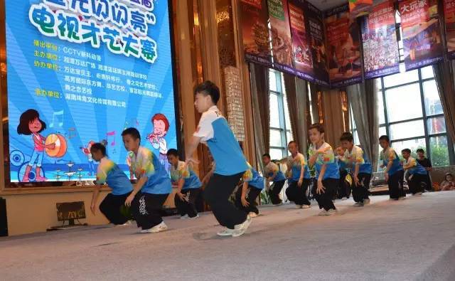 正文 小小少年