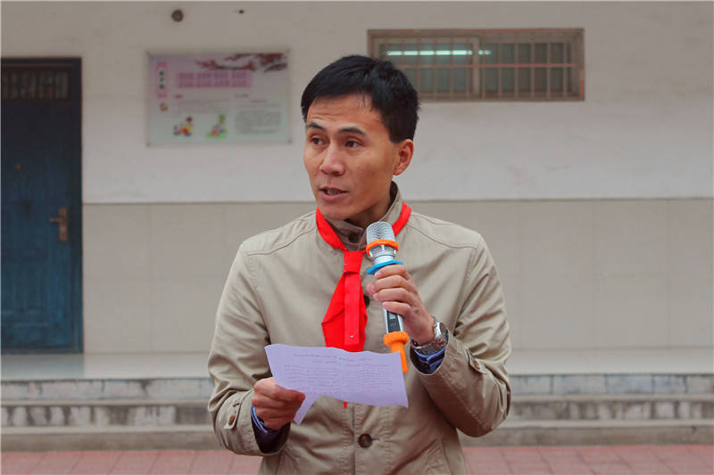 建万卷楼 捐万卷书:民生地产爱心捐赠仪式举行